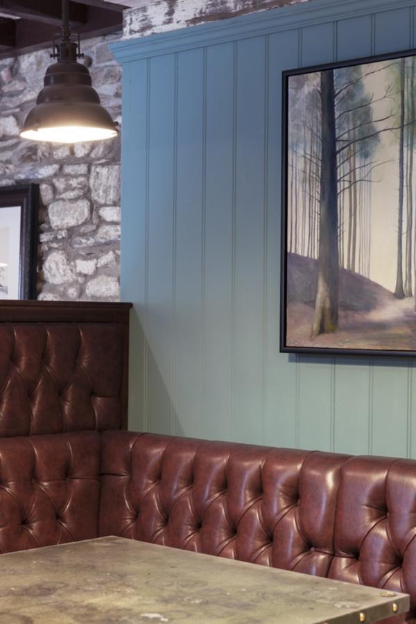 The Queen'S Head Wetherspoon Hotel Тависток Екстериор снимка